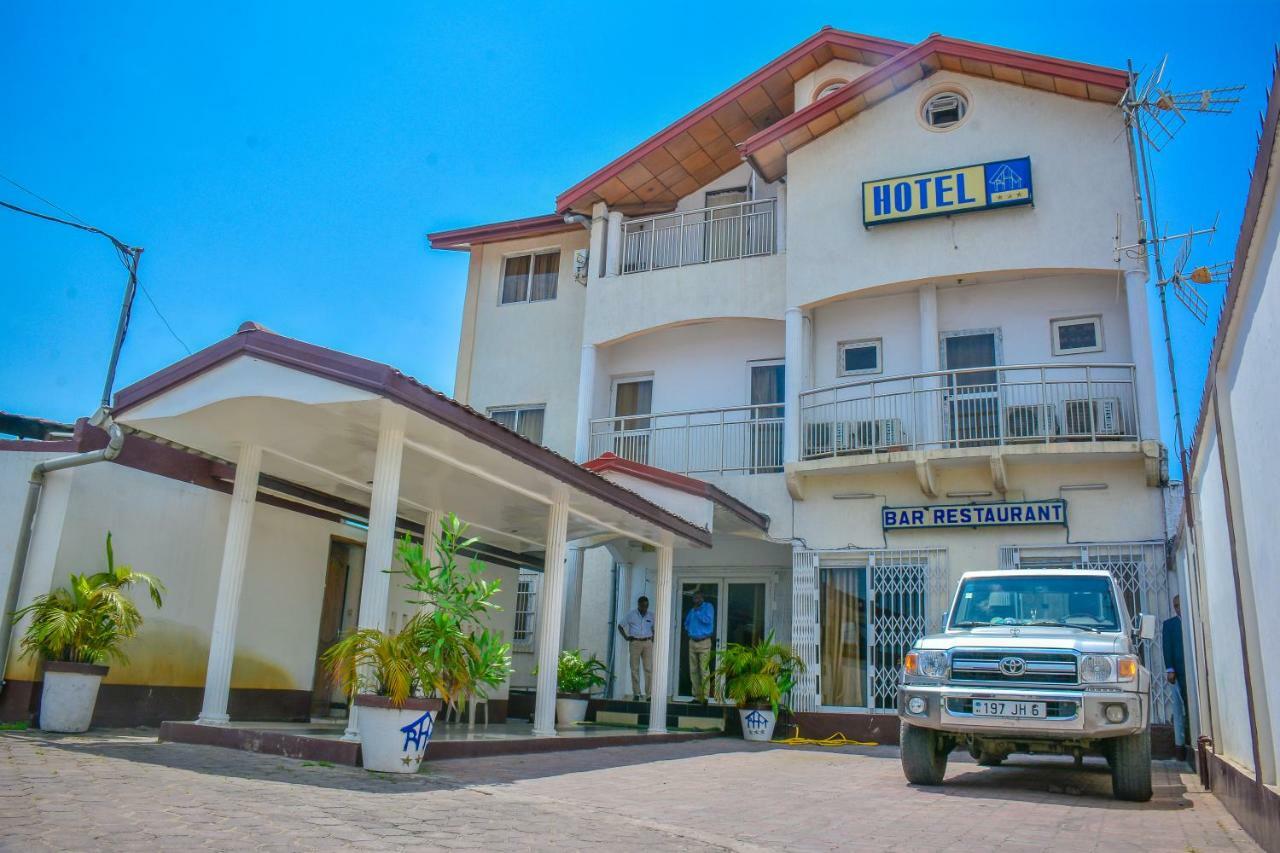 Residence Hoteliere De Moungali Brazzaville Exteriör bild