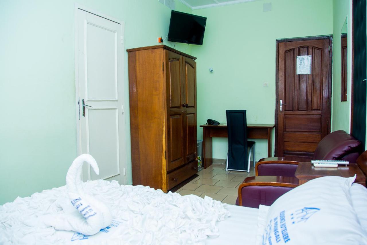 Residence Hoteliere De Moungali Brazzaville Exteriör bild