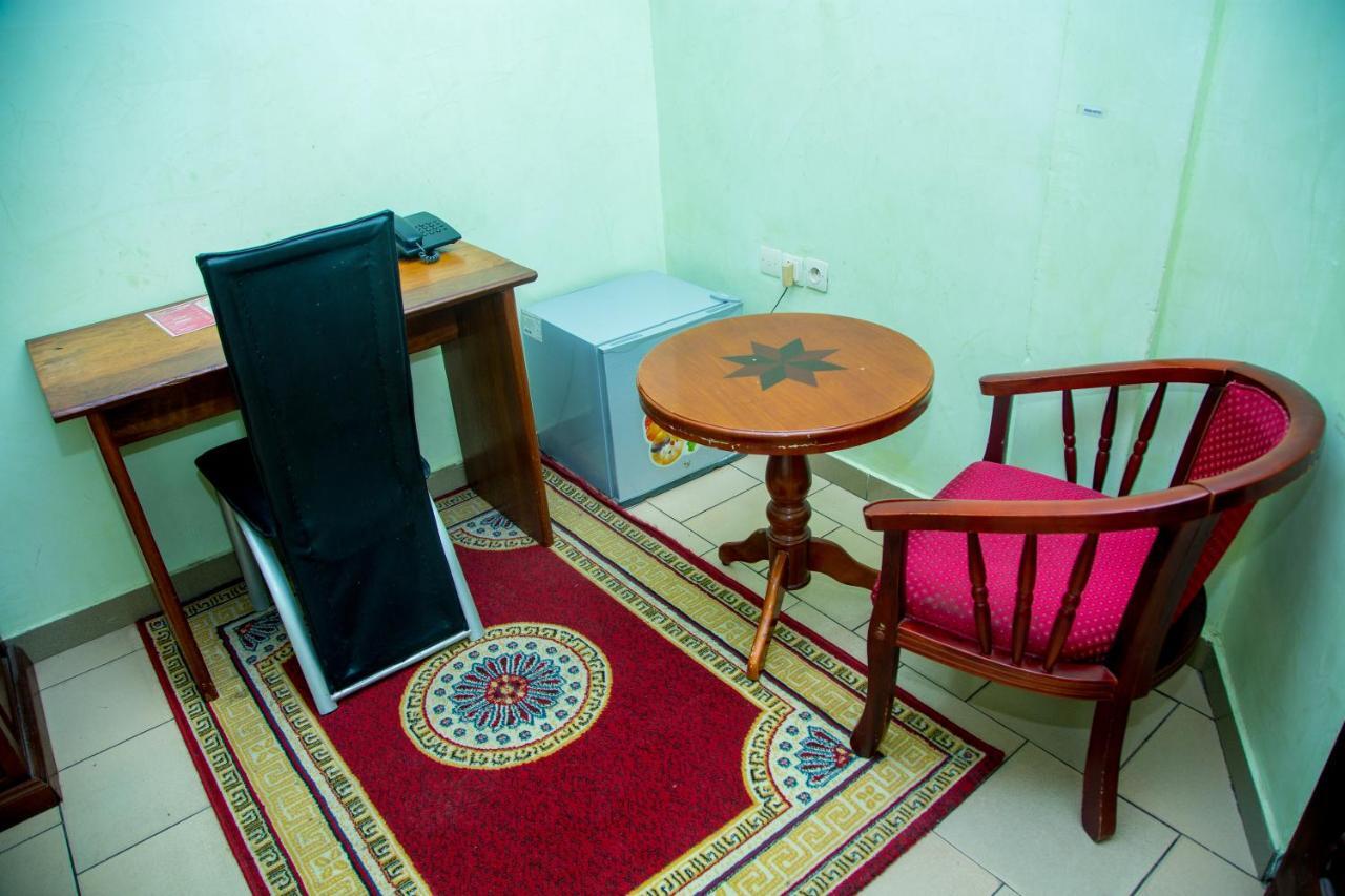 Residence Hoteliere De Moungali Brazzaville Exteriör bild
